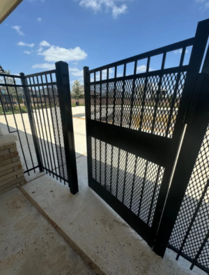 gate
